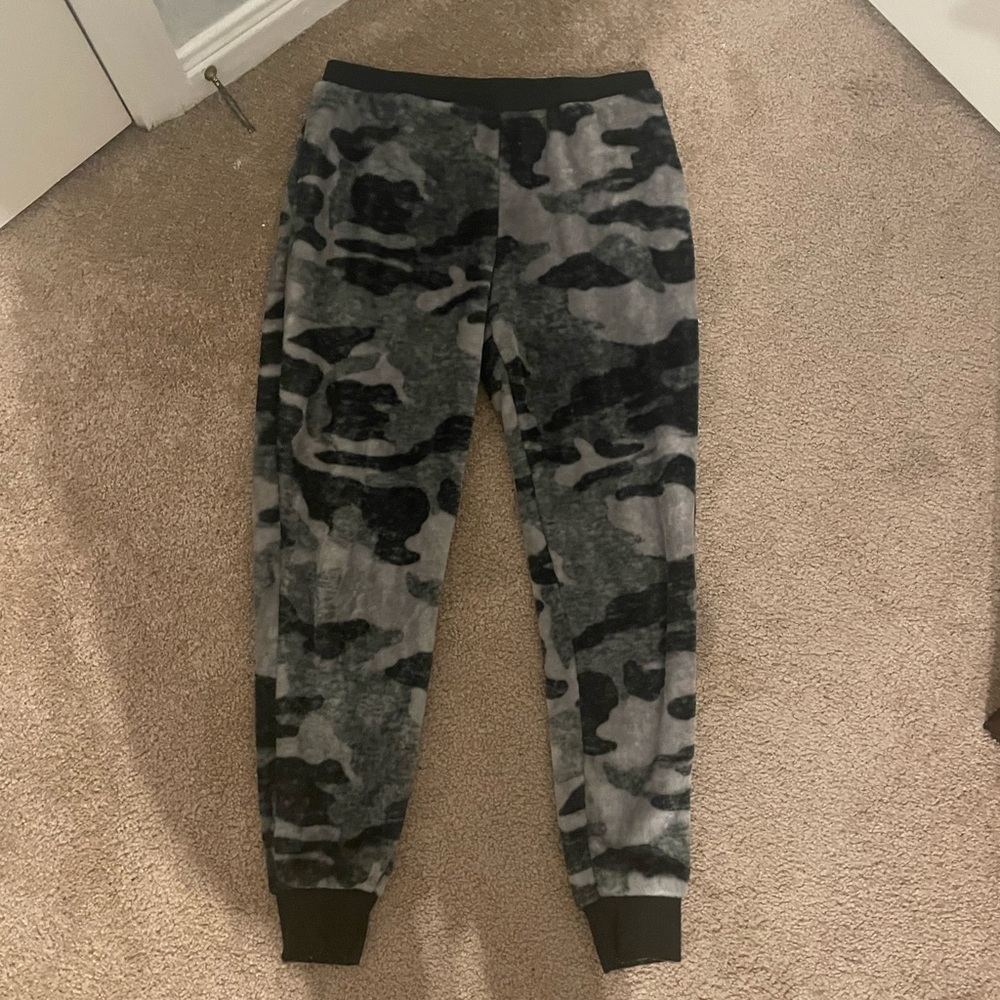 sweatpants